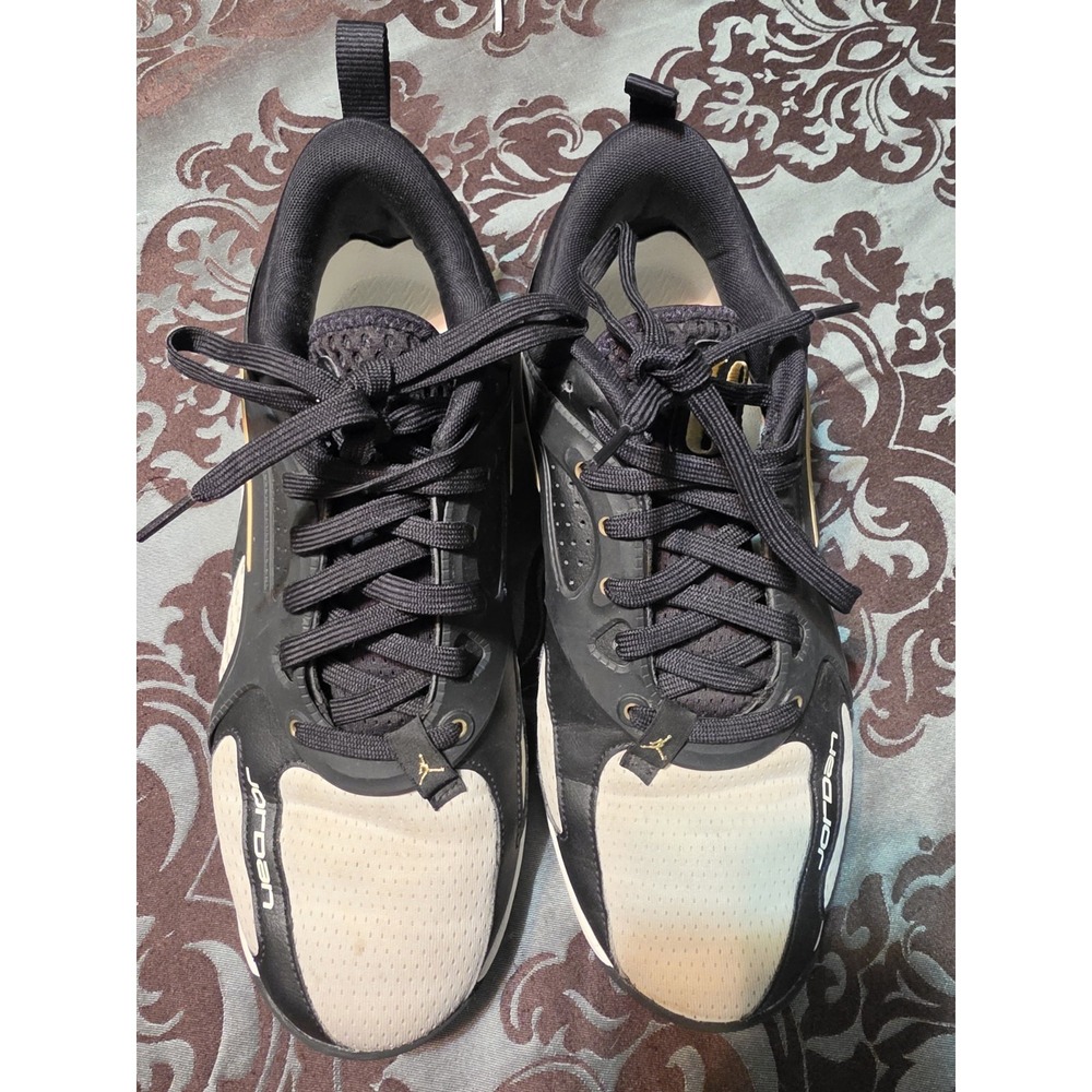 Size‎ 10 Nike Jordan Heir Black Metallic Gold Sail (Men's)